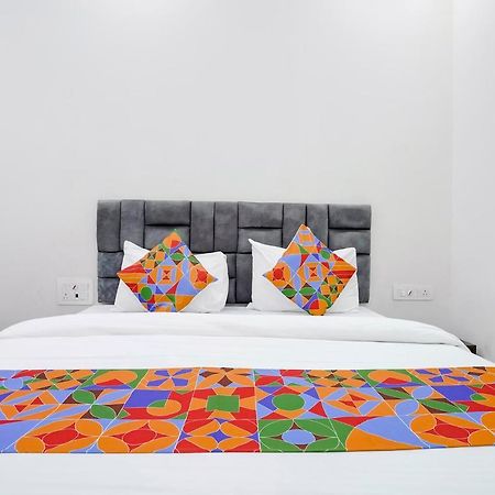 מלון Fabexpress Bhau Residency - Nr Mumbai International Airport מראה חיצוני תמונה