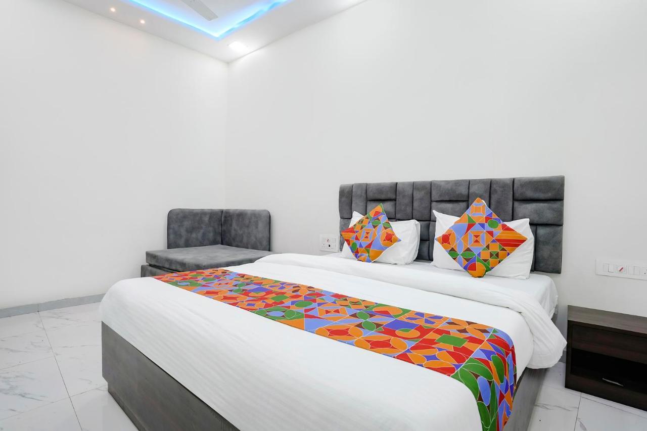 מלון Fabexpress Bhau Residency - Nr Mumbai International Airport מראה חיצוני תמונה